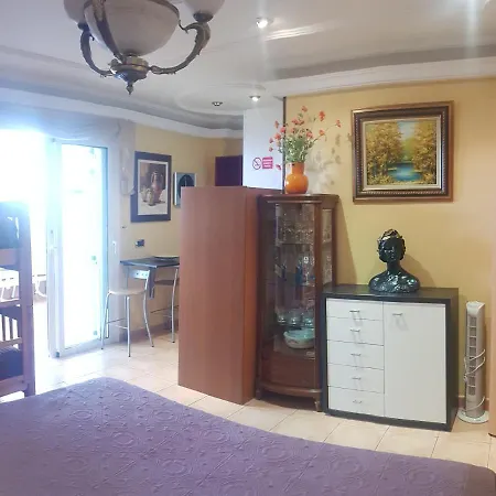 فيلة Villa Las Torviscas أذيخي